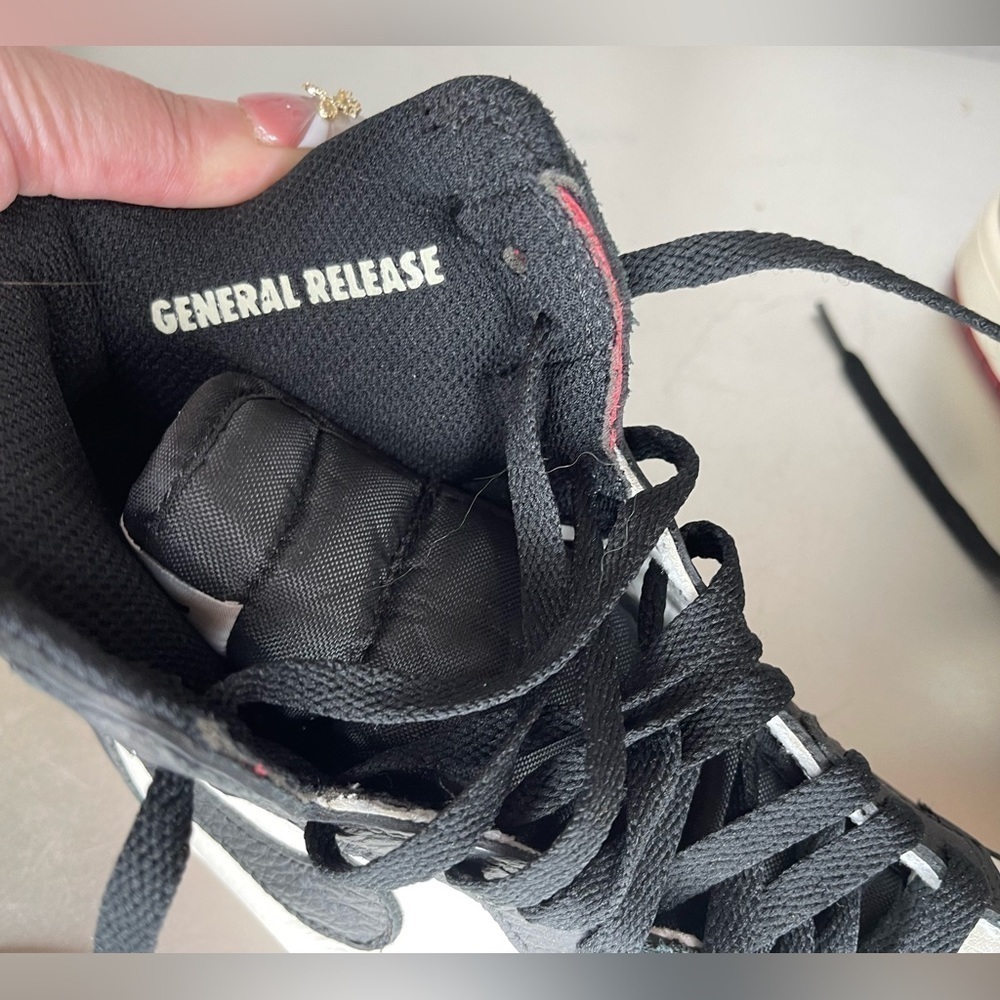 Air Jordan 1 Retro High OG NRG Not For Resale 2018 ‘No Photos’ Size 10 Nike - Picture 11 of 12